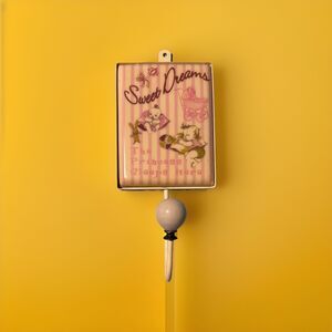 Baby Girl Vintage For Bedroom “Sweet Dreams the princess sleeps here” Gifts Home